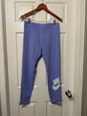 Nike womens tight fit high rise leggings size large nwt